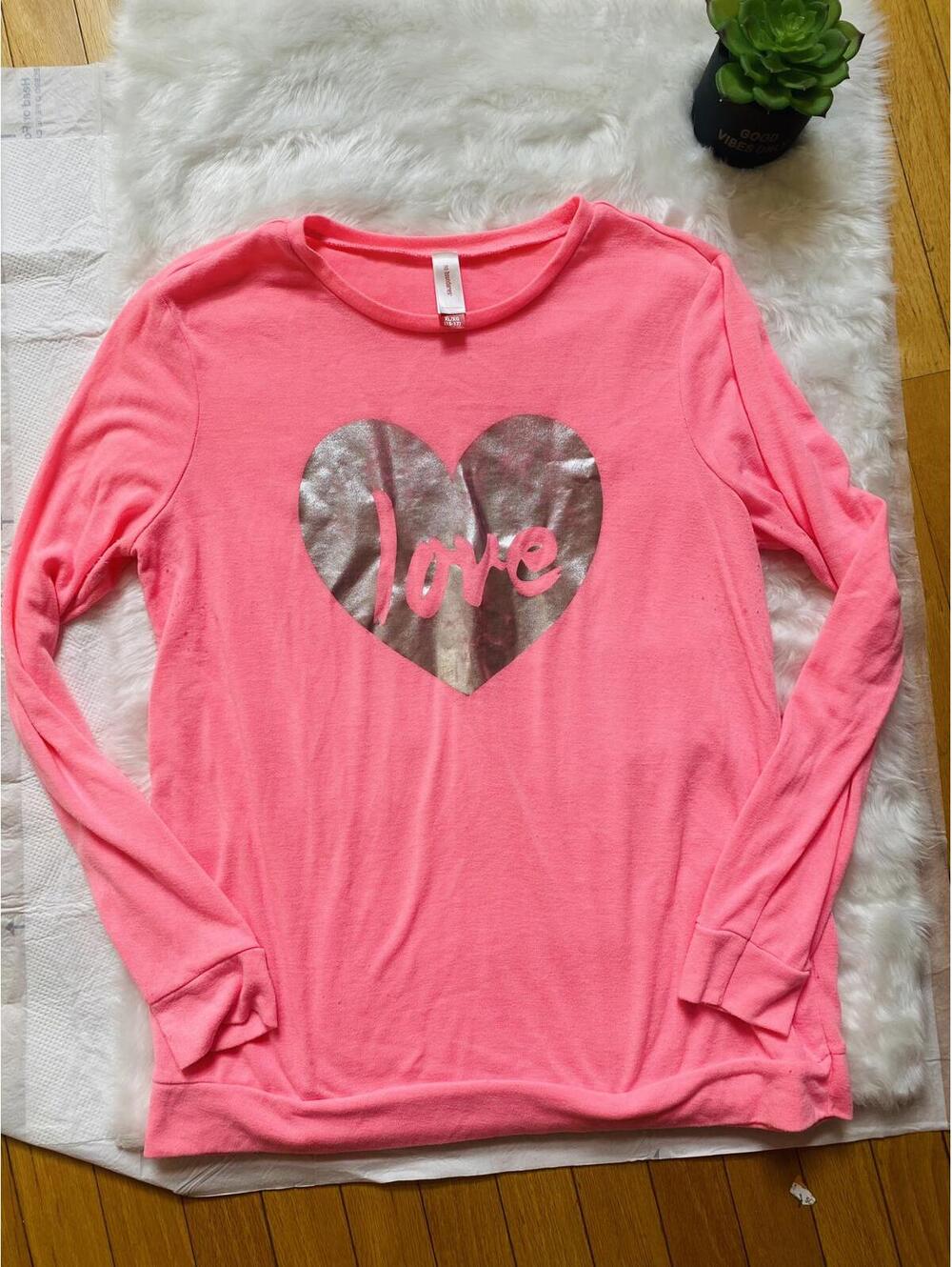 No Boundaries Pink Long Sleeve Top with Heart 'Love' Graphic Size XL